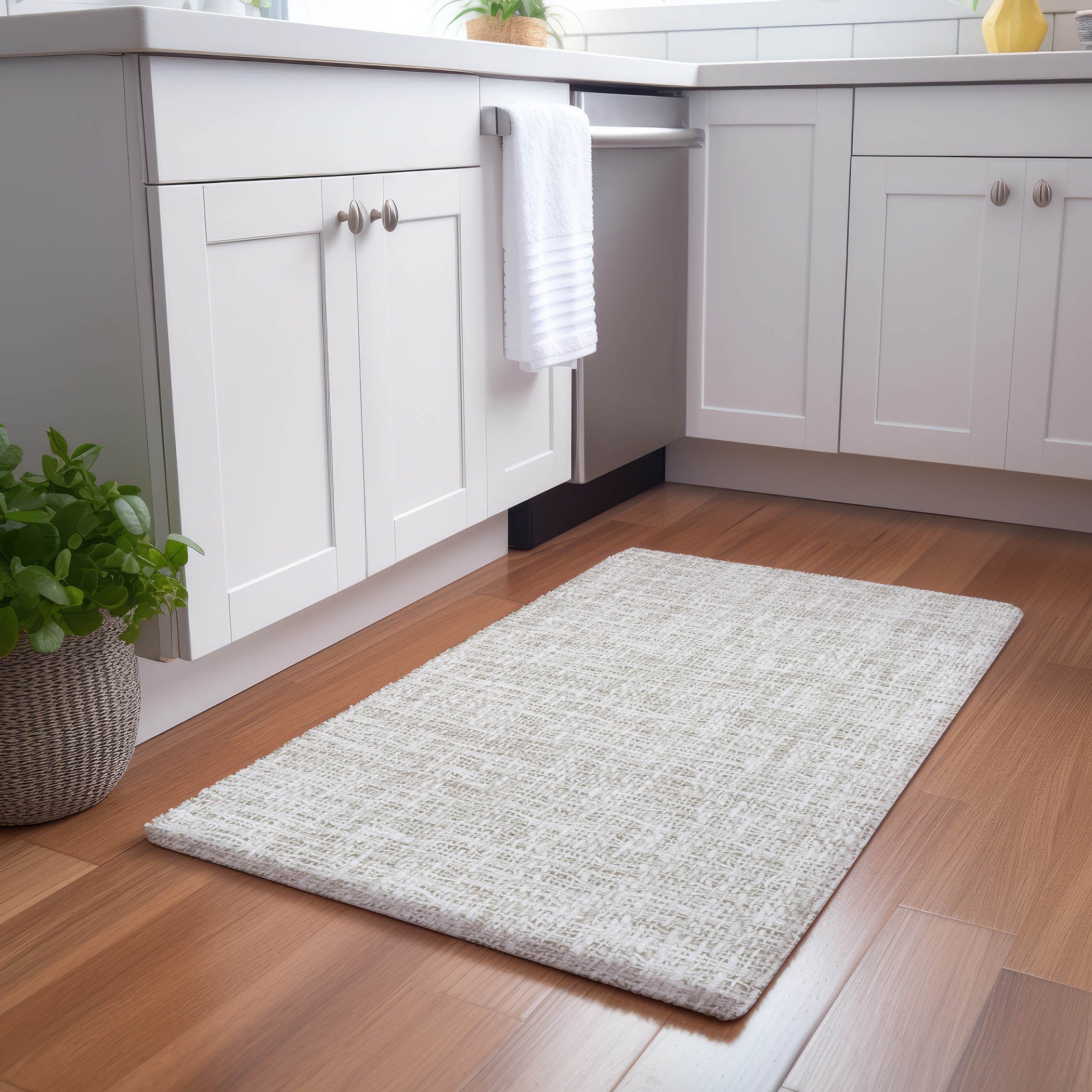 Luxury Washable Transitional VY1 Linen Ivory Rug 1'8" x 2'6" #shape_Rectangle