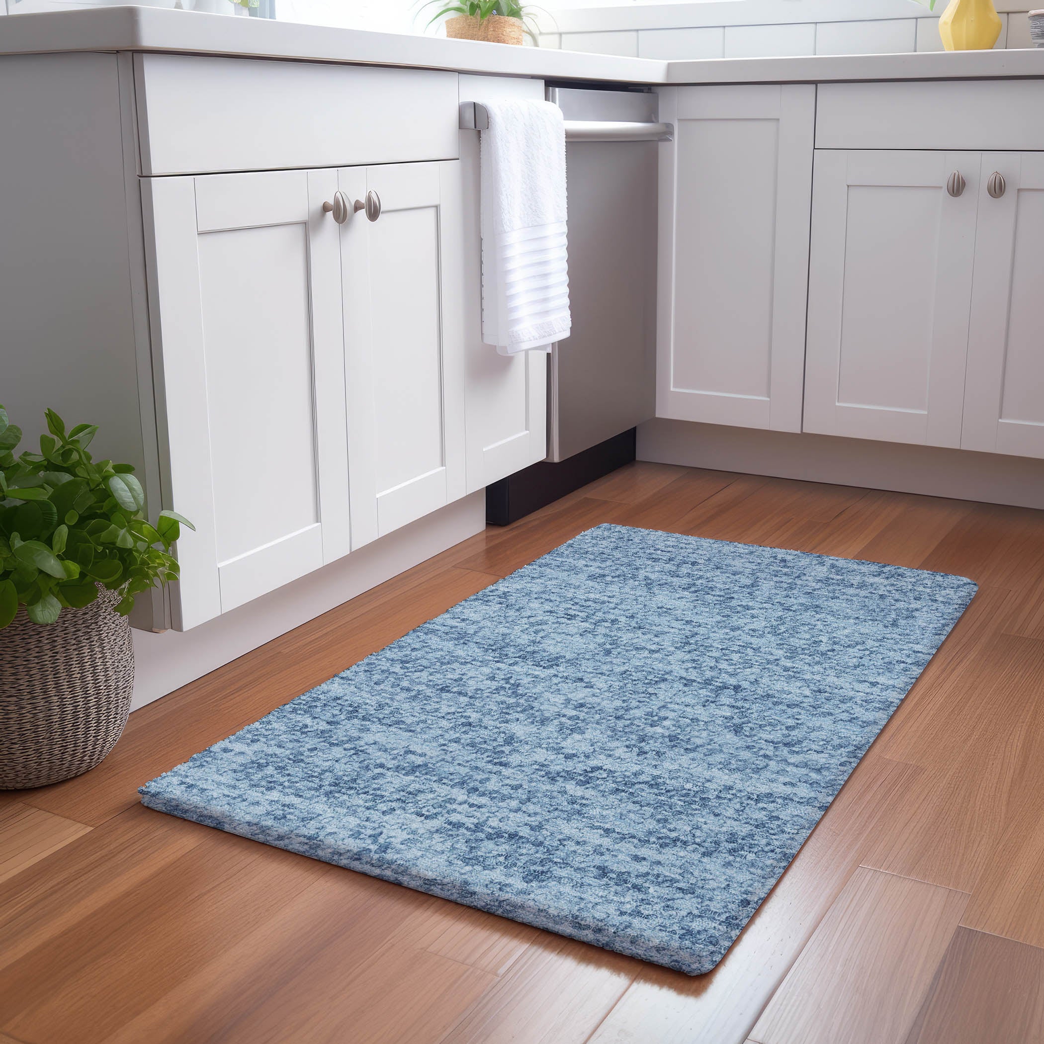 Luxury Washable Transitional VY2 Denim Blue Rug 1'8" x 2'6" #shape_Rectangle