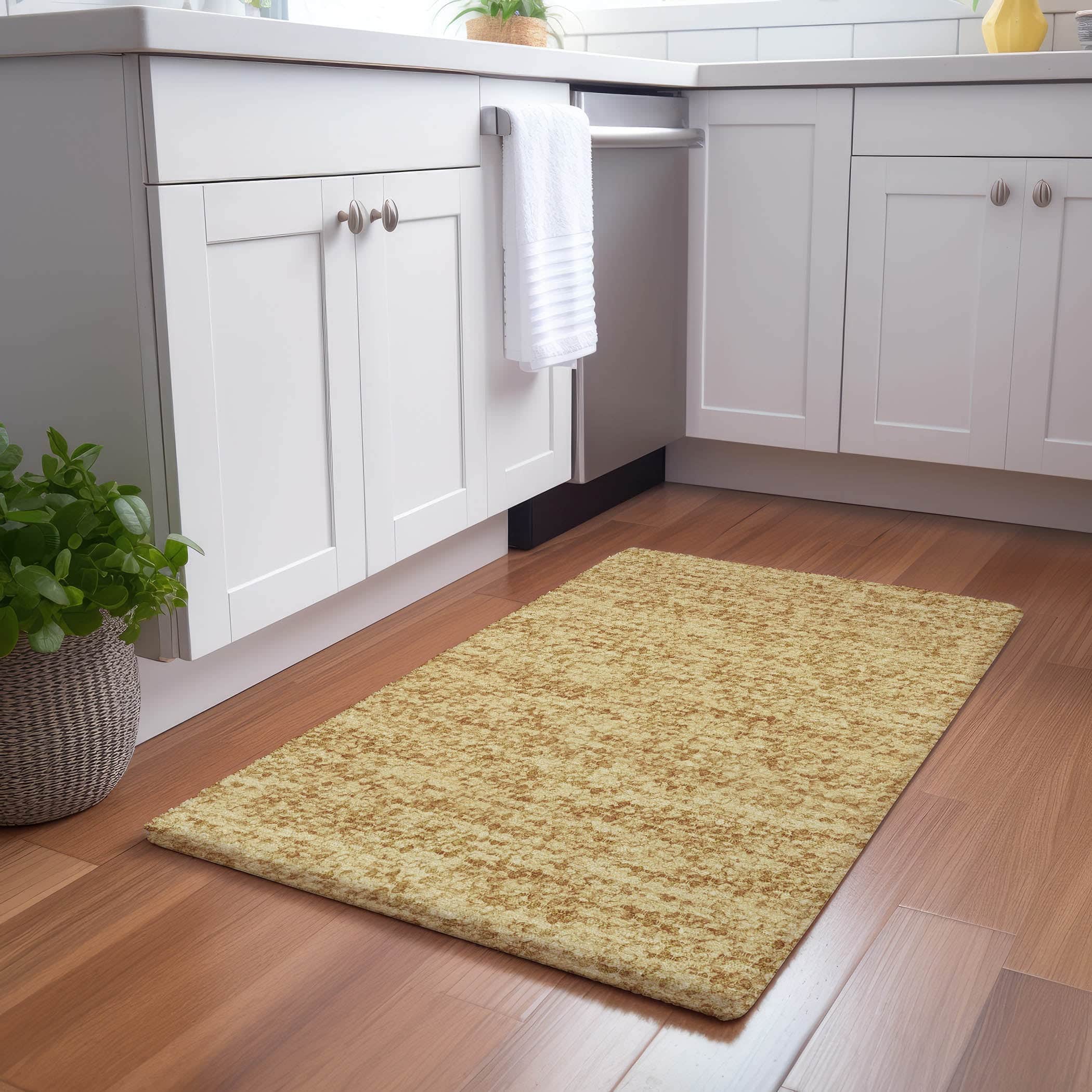 Luxury Washable Transitional VY2 Gold Rug 1'8" x 2'6" #shape_Rectangle