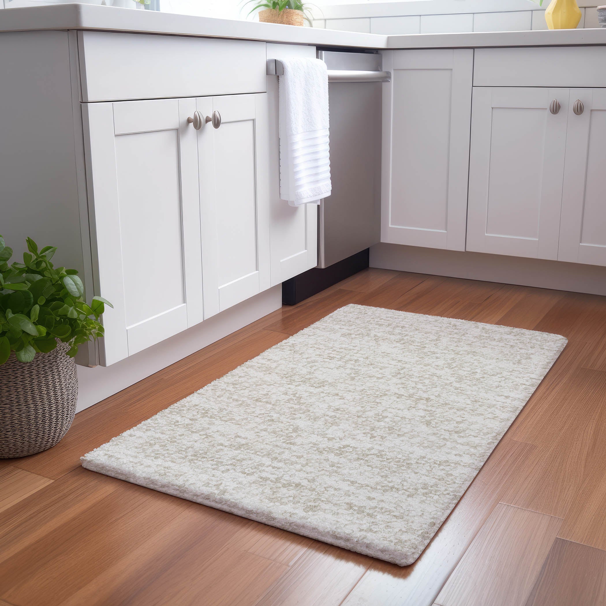 Luxury Washable Transitional VY2 Linen Ivory Rug 1'8" x 2'6" #shape_Rectangle