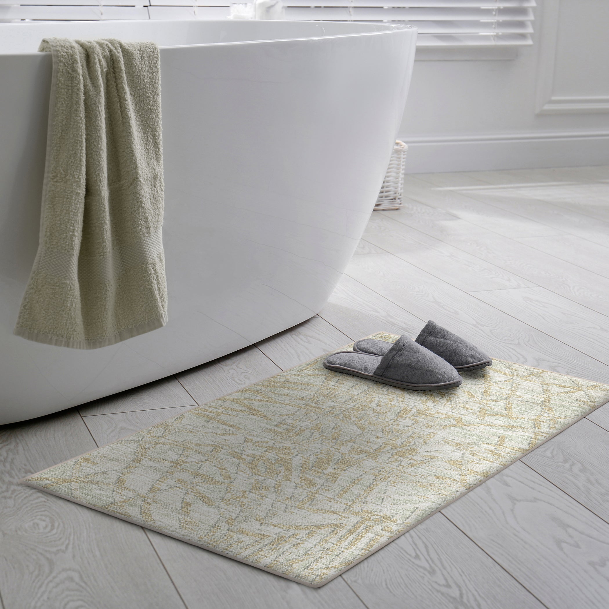 Indoor/Outdoor Transitional WL2 Aloe Green Rug 2' x 3' #shape_Rectangle