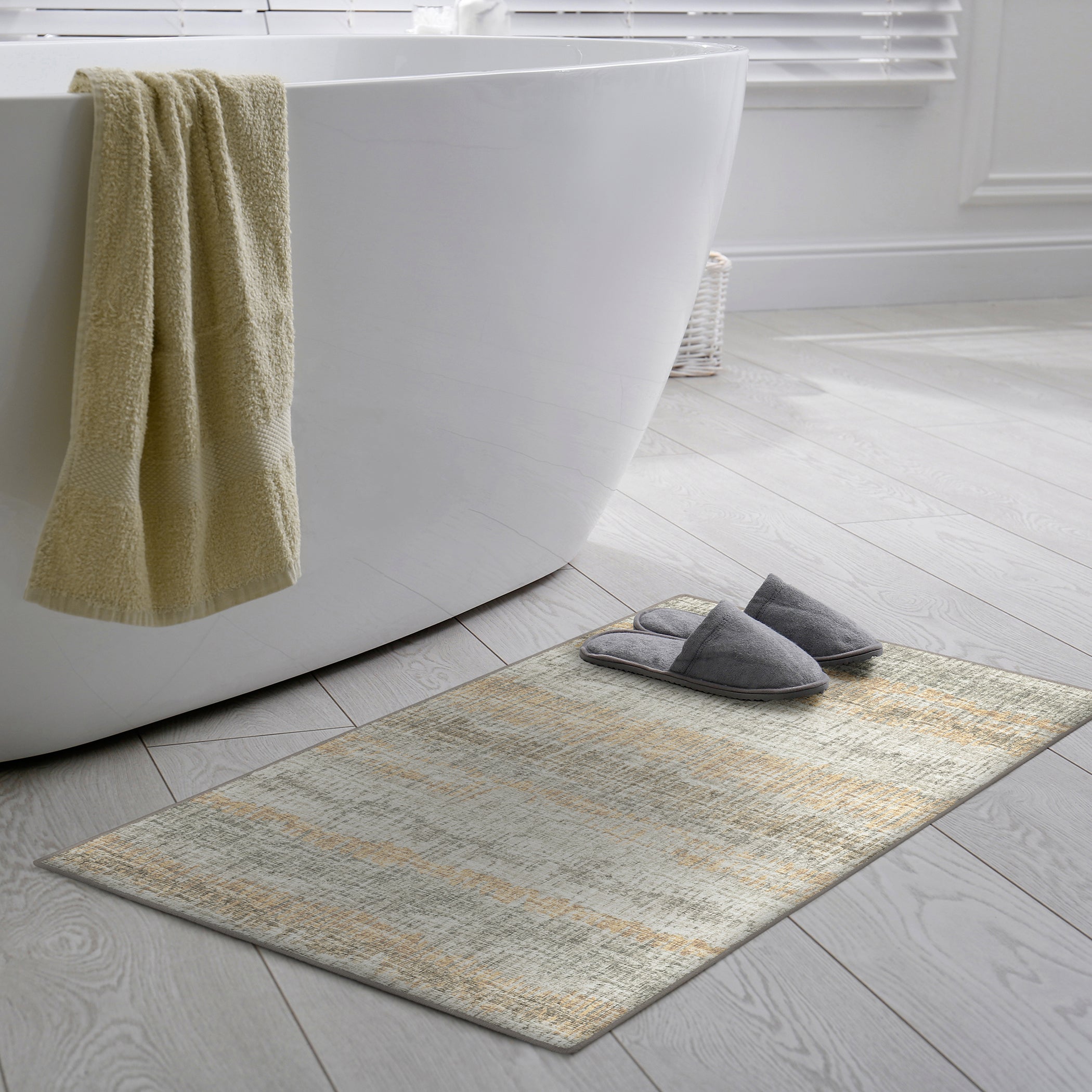 Indoor/Outdoor Transitional WL4 Khaki Brown Rug 2' x 3' #shape_Rectangle