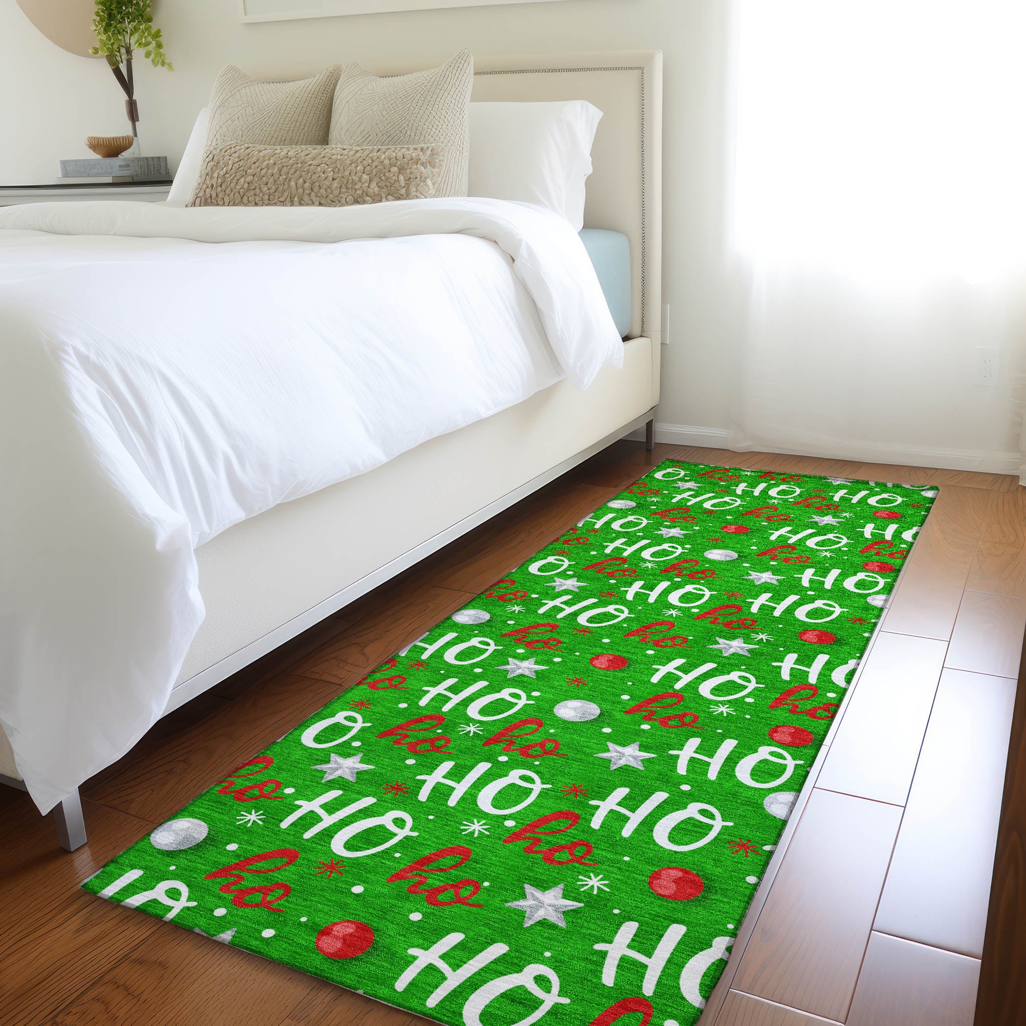 Luxury Machine Washable Indoor/Outdoor Holiday WN18 Green Rug 2'3" x 7'6" #shape_Runner