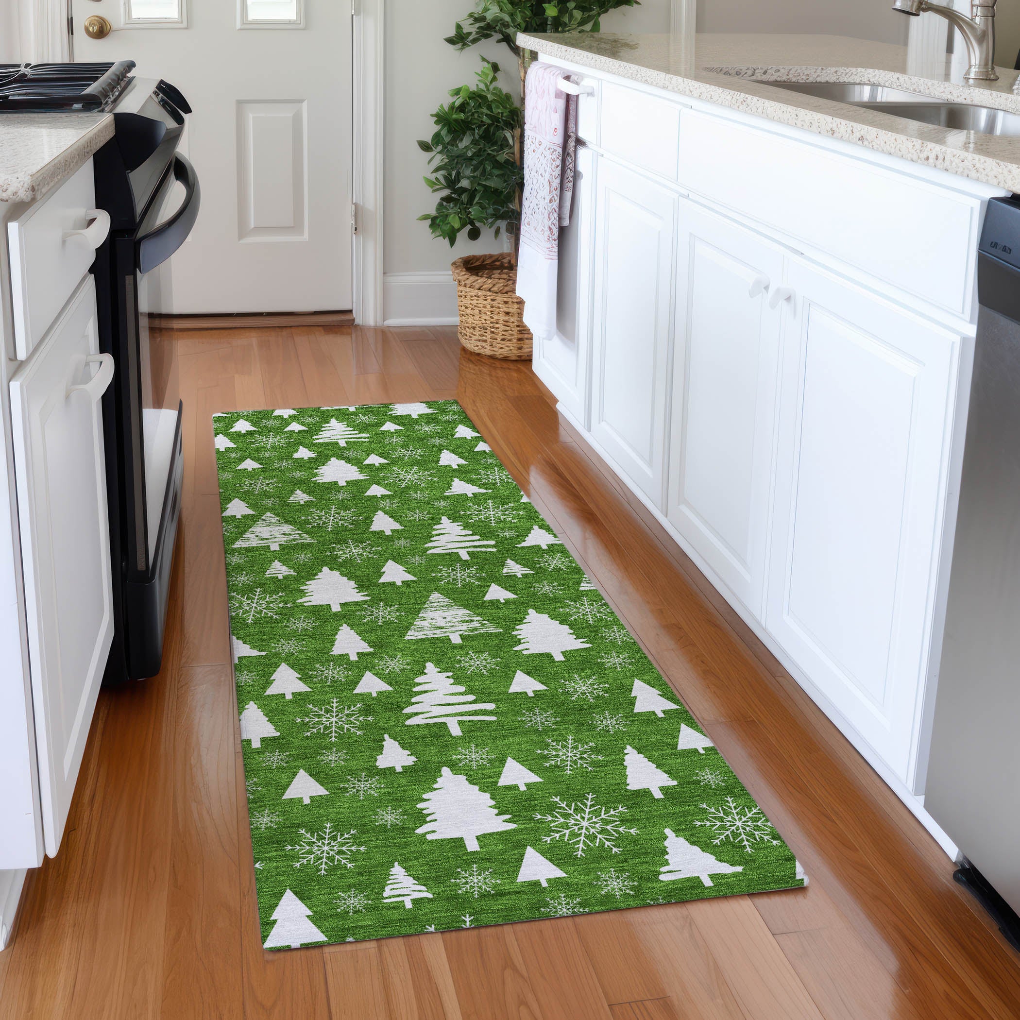 Luxury Machine Washable Indoor/Outdoor Holiday WN23 Emerald Green Rug 2'3" x 7'6" #shape_Runner