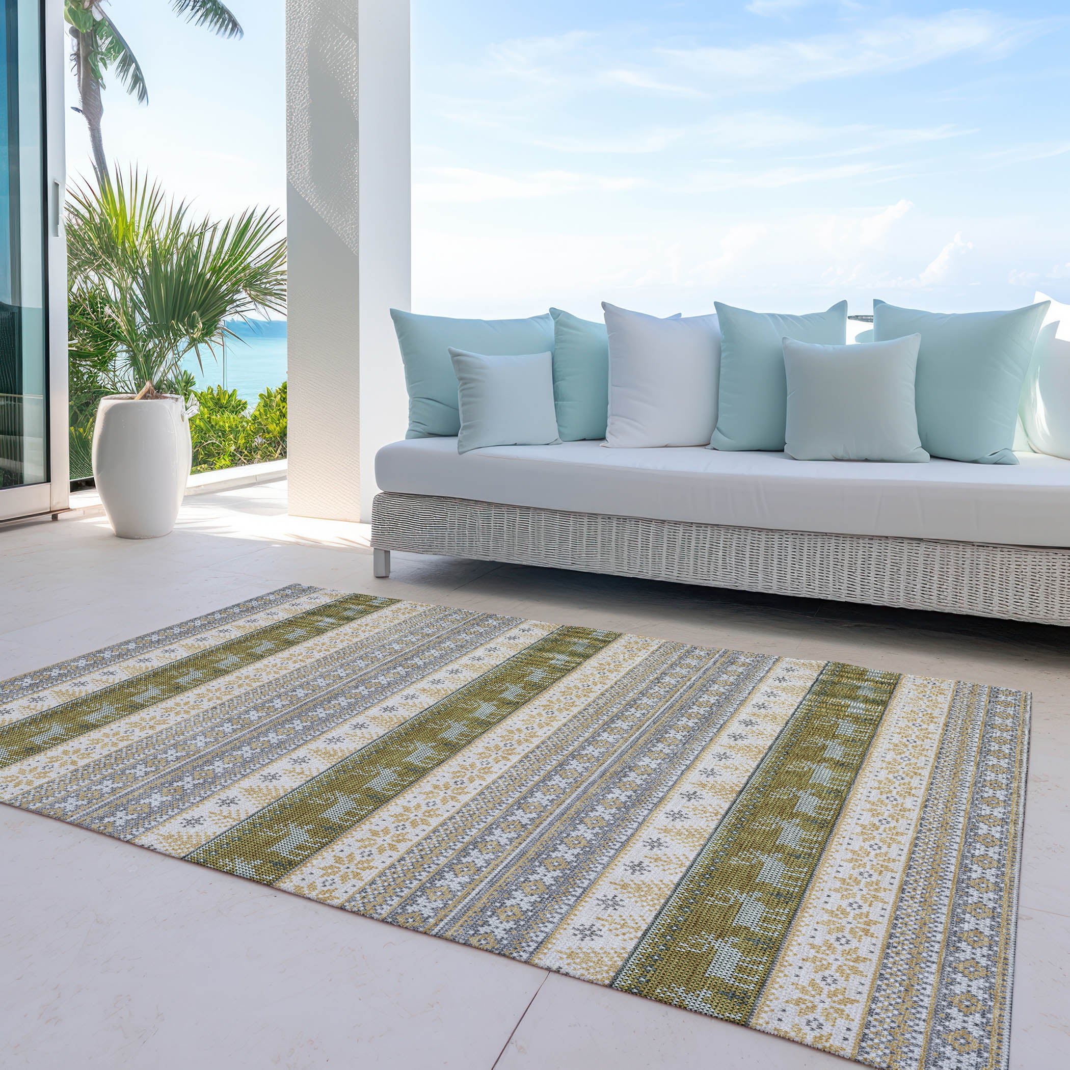 Luxury Machine Washable Indoor/Outdoor Holiday WN26 Gray Rug 2'6" x 3'10" #shape_Rectangle