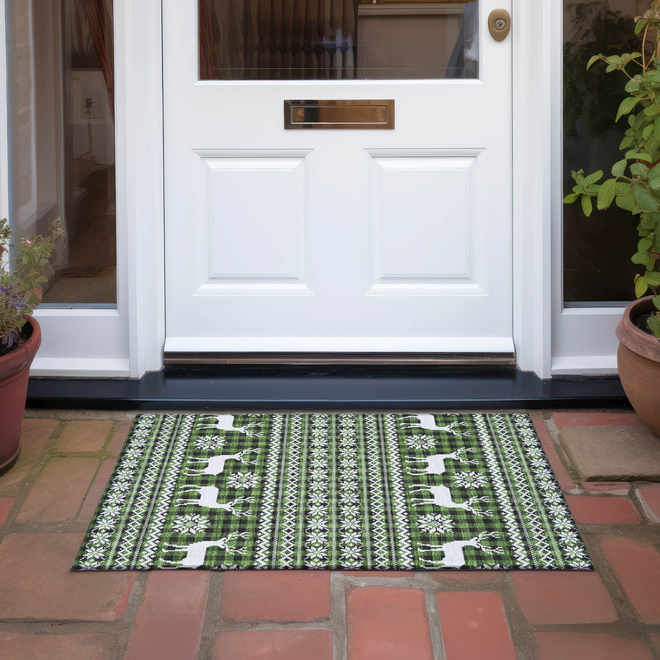 Luxury Machine Washable Indoor/Outdoor Holiday WN28 Cactus Green Rug 1'8" x 2'6" #shape_Rectangle