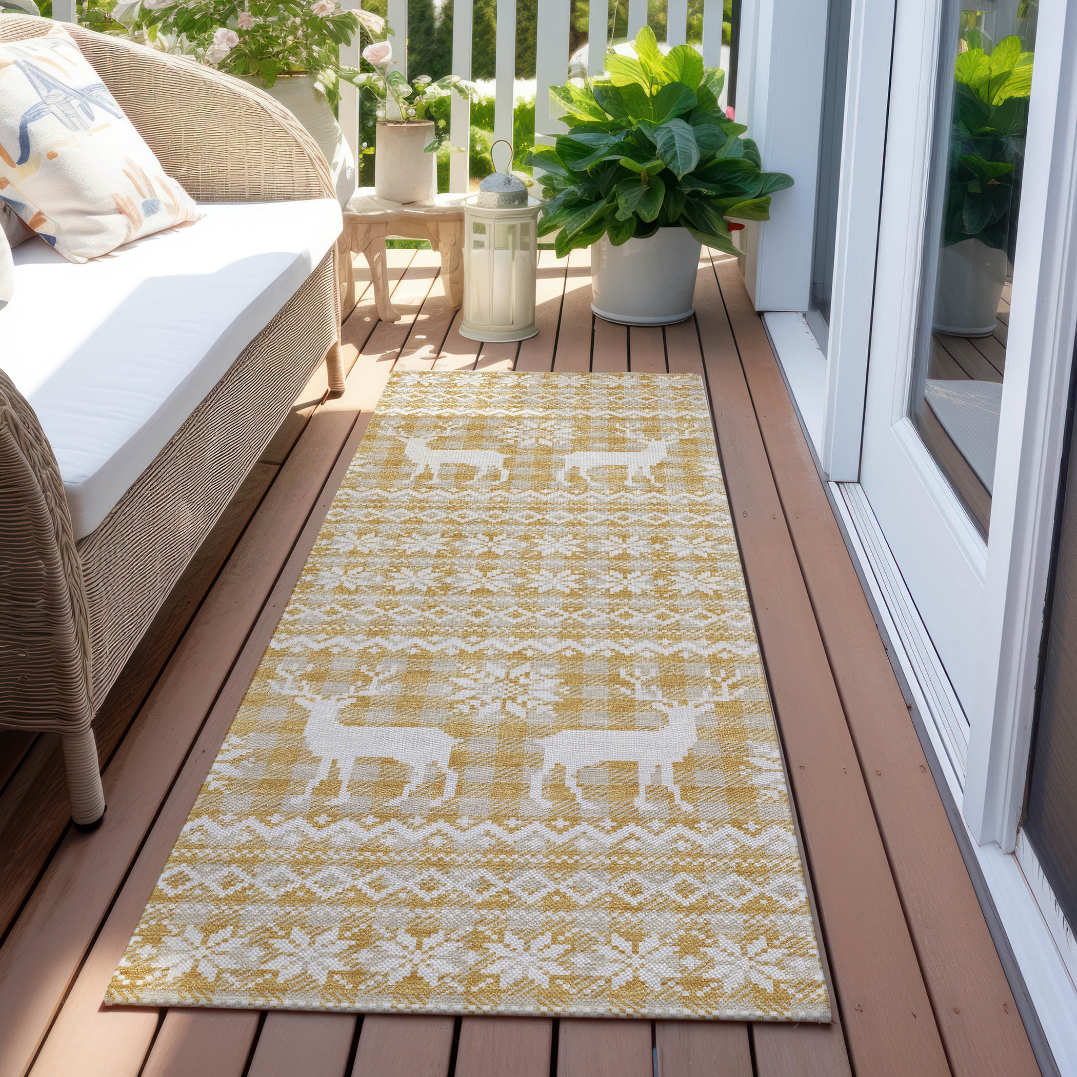 Luxury Machine Washable Indoor/Outdoor Holiday WN28 Gold Rug 2'3" x 7'6" #shape_Runner