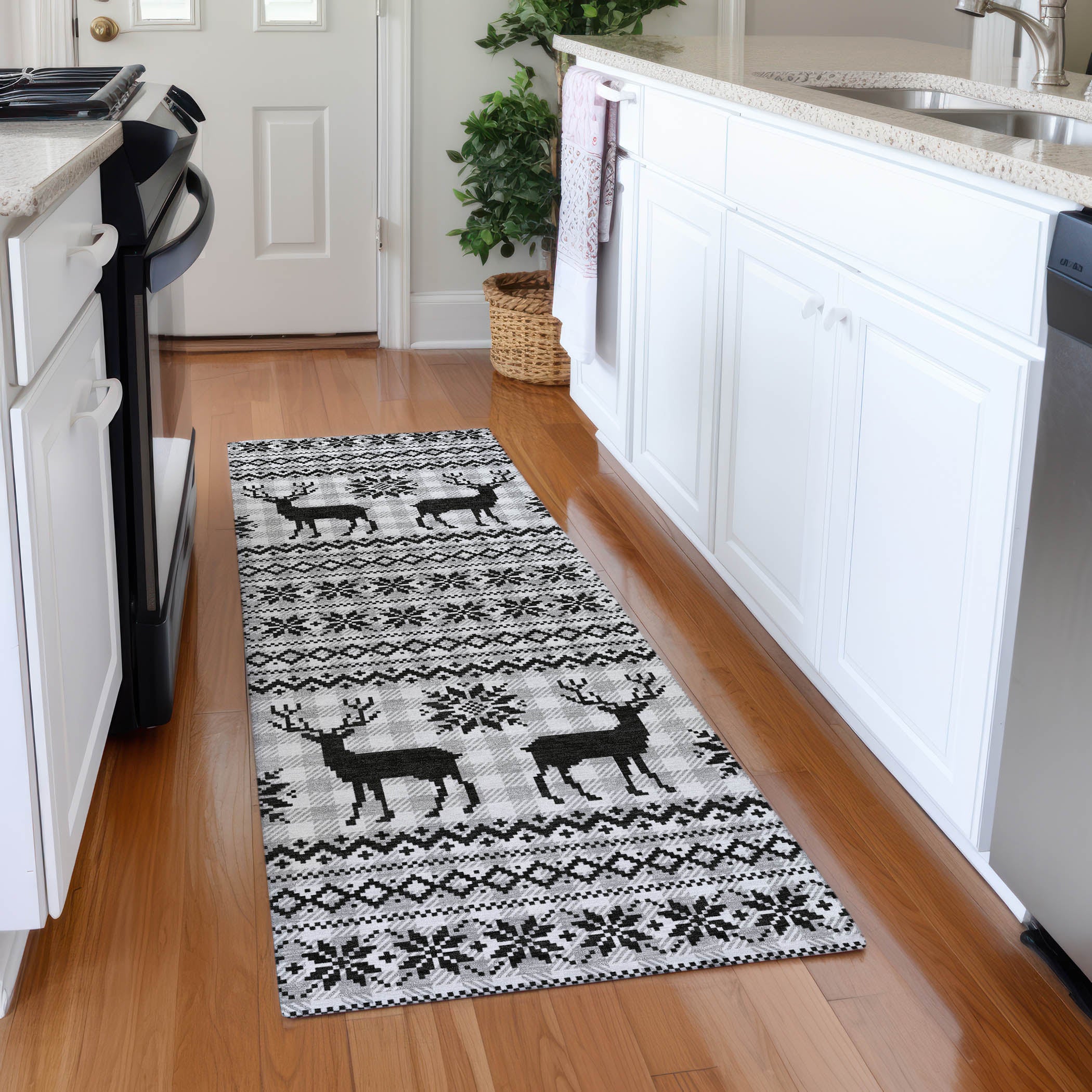 Luxury Machine Washable Indoor/Outdoor Holiday WN28 Silver Gray Rug 2'3" x 7'6" #shape_Runner