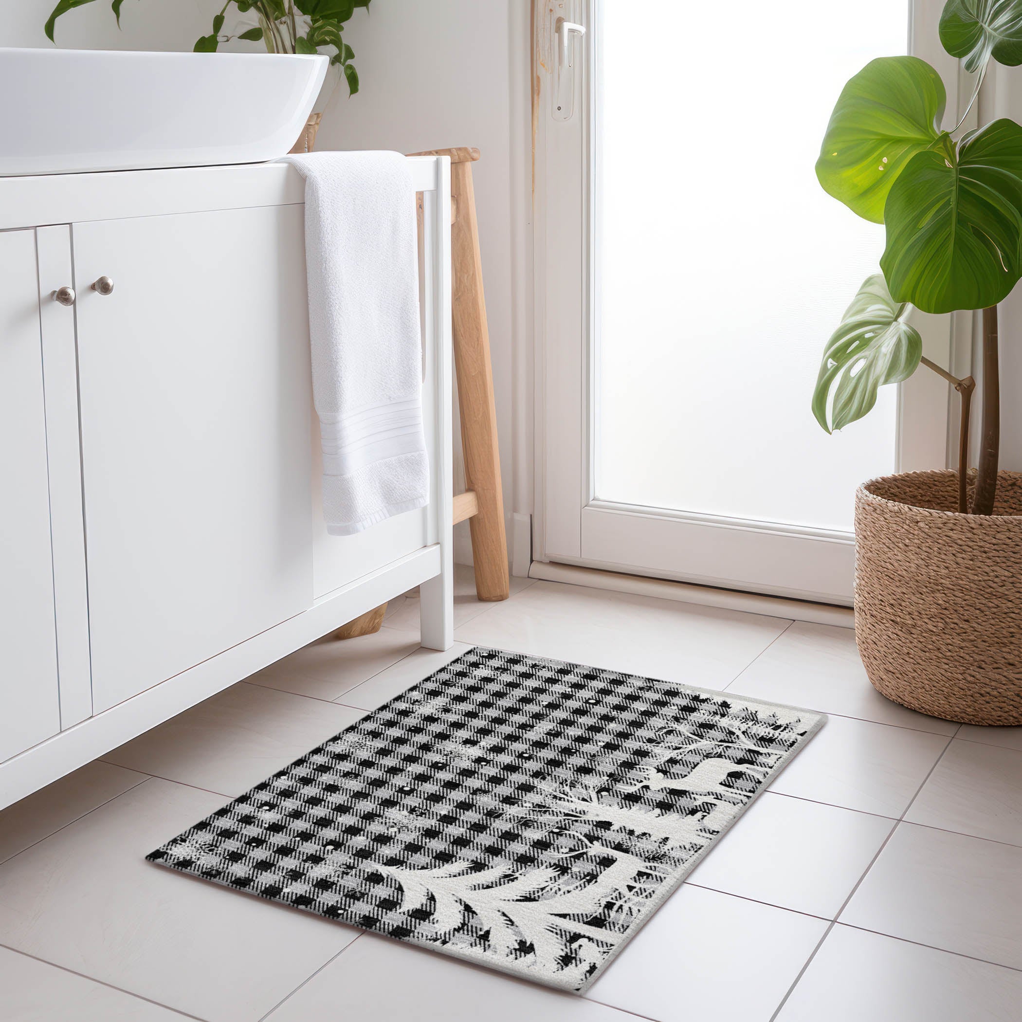 Luxury Machine Washable Indoor/Outdoor Holiday WN32 Gray Rug 1'8" x 2'6" #shape_Rectangle