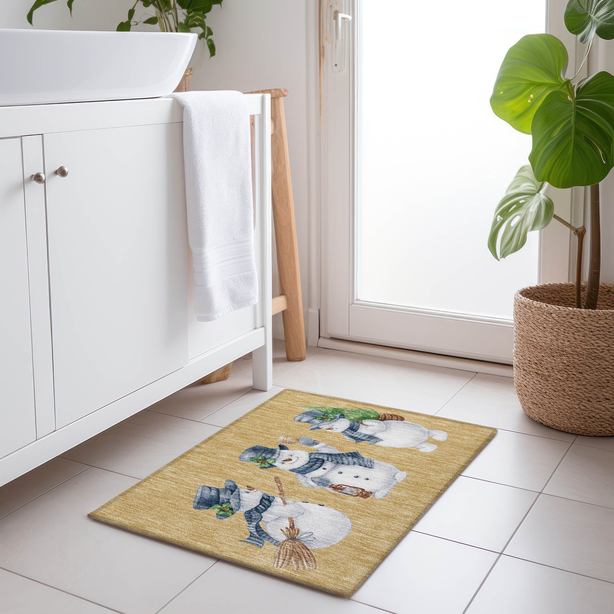 Luxury Machine Washable Indoor/Outdoor Holiday WN34 Gold Rug 1'8" x 2'6" #shape_Rectangle