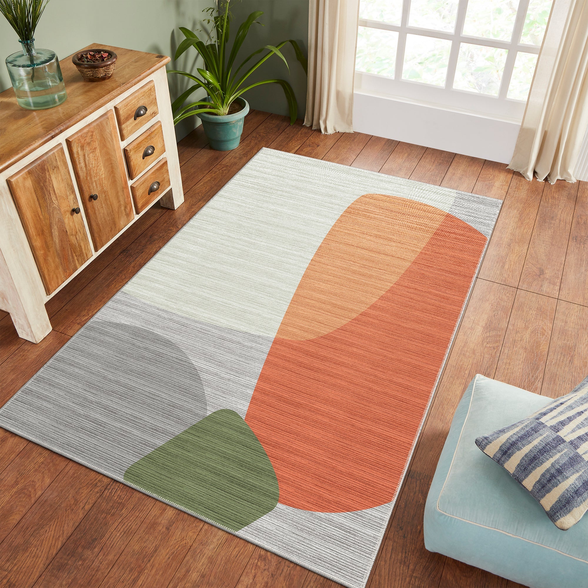 Fiora Machine Washable Area Rug