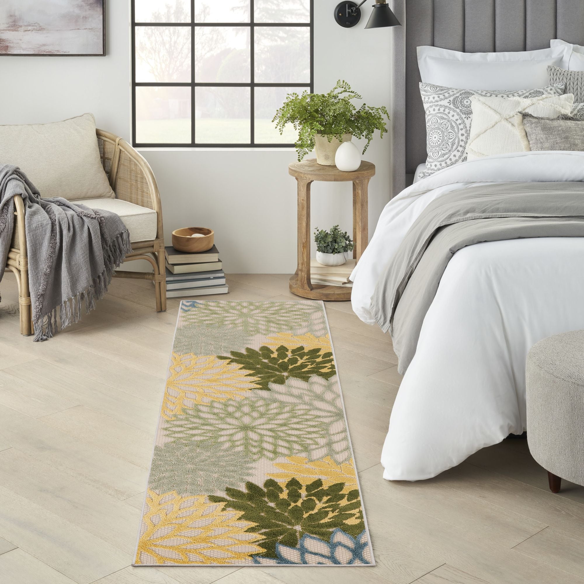 Green Multicolor Tropical Indoor-Outdoor Black White Area Rug