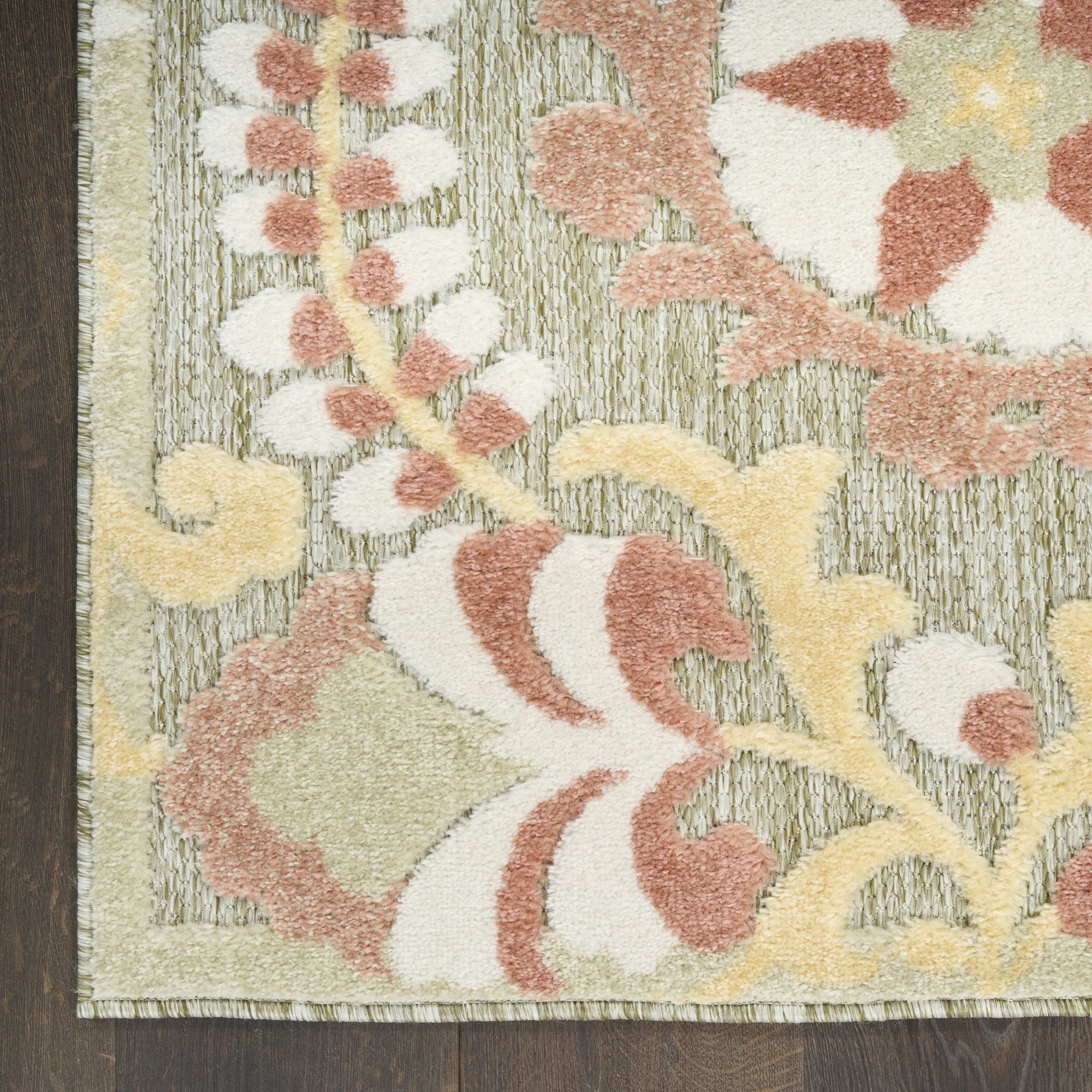 Sage Rose Farmhouse Indoor-Outdoor Swirling Vines Rug