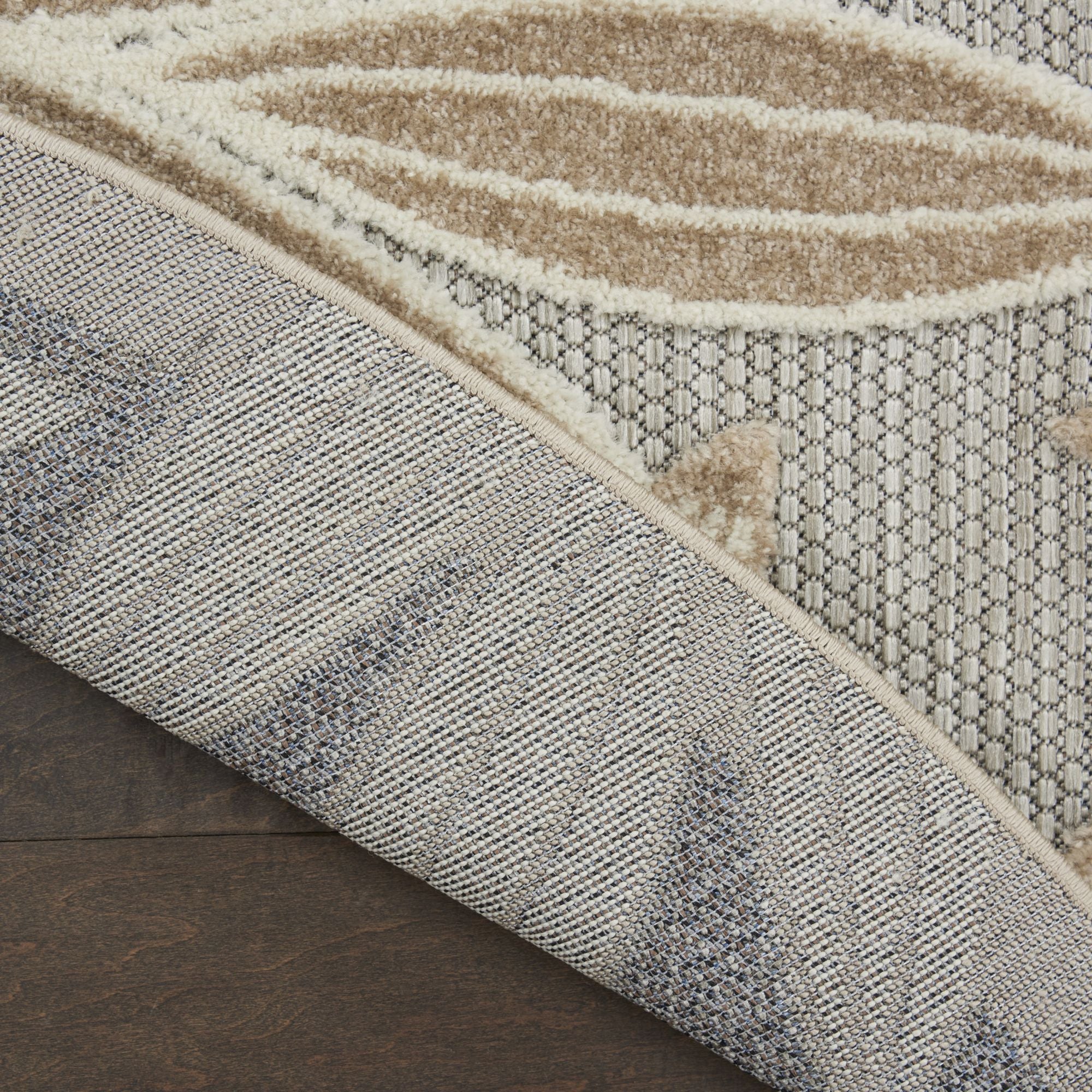 Natural Tropical Leaf Indoor/Outdoor Patio Rug