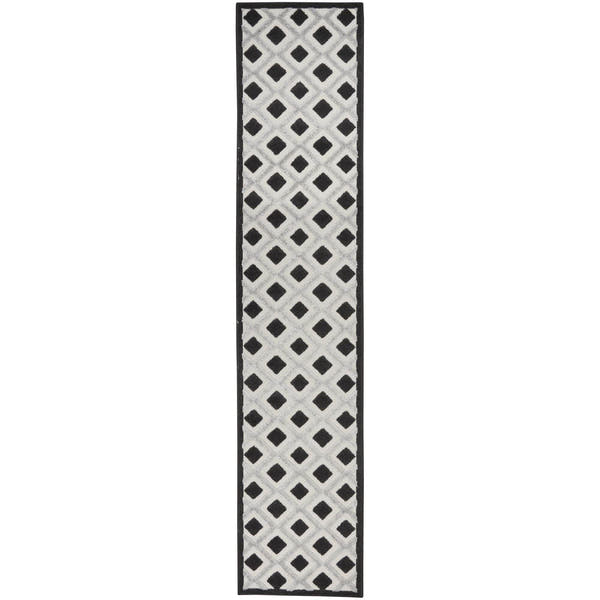 Black White Modern Indoor/Outdoor Concentric Diamond Rug
