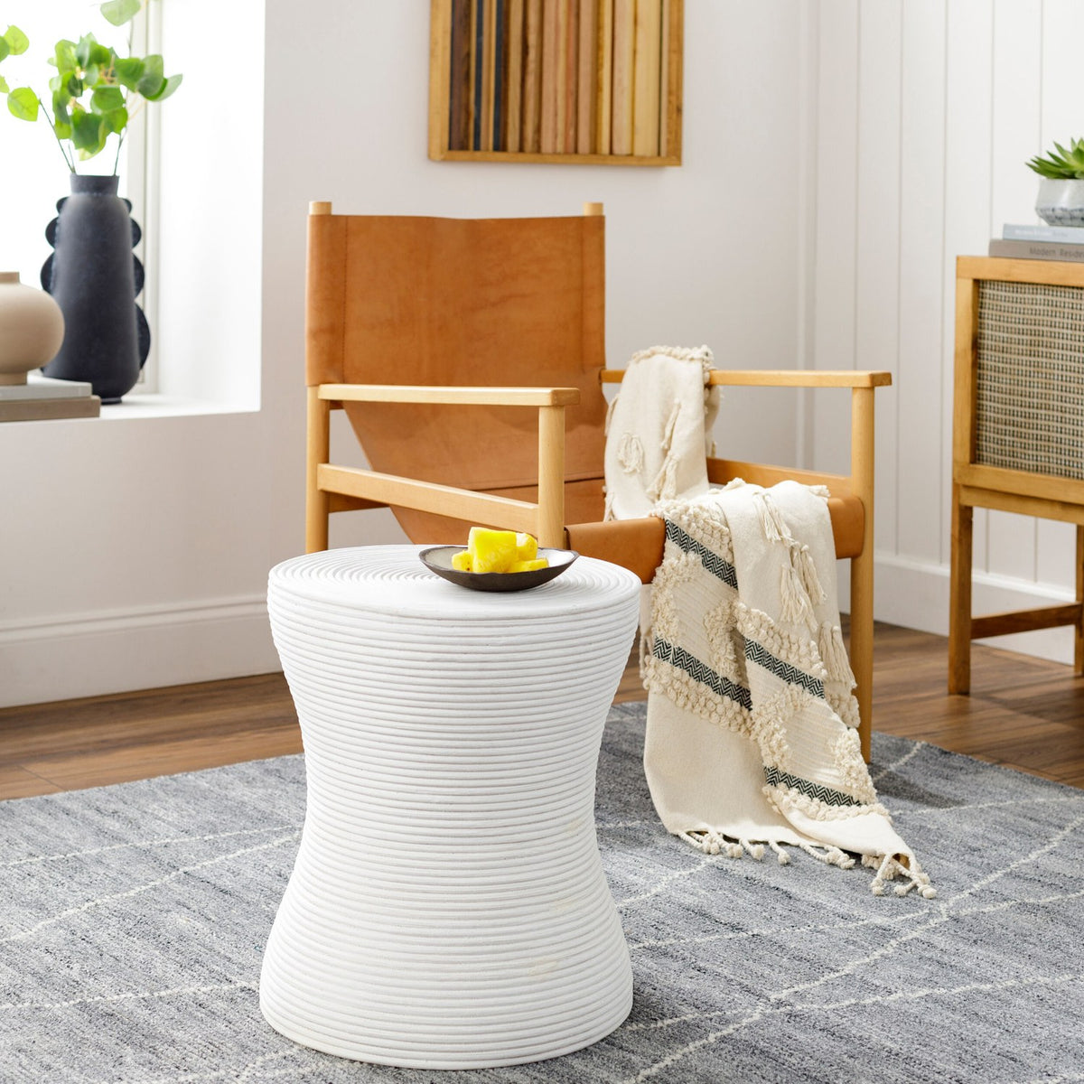 Balinese End Table - styleshot 201