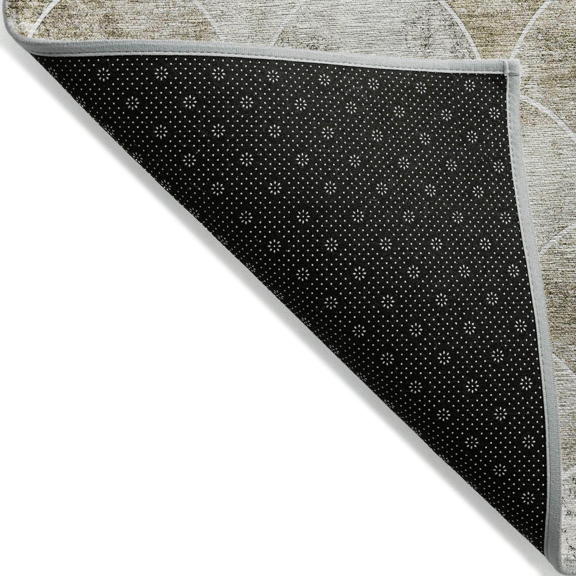 Machine Made ACN594 Beige Brown Rugs 
