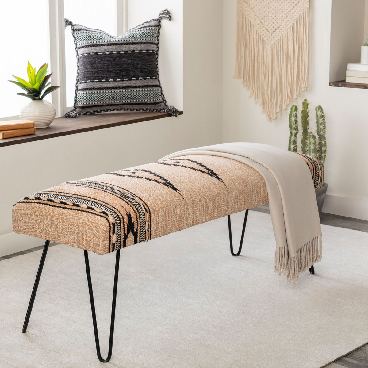 Miriam Bench - styleshot 201