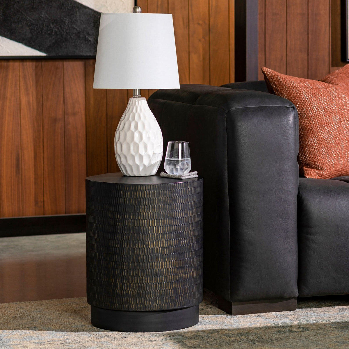 Amenet End Table - styleshot 201