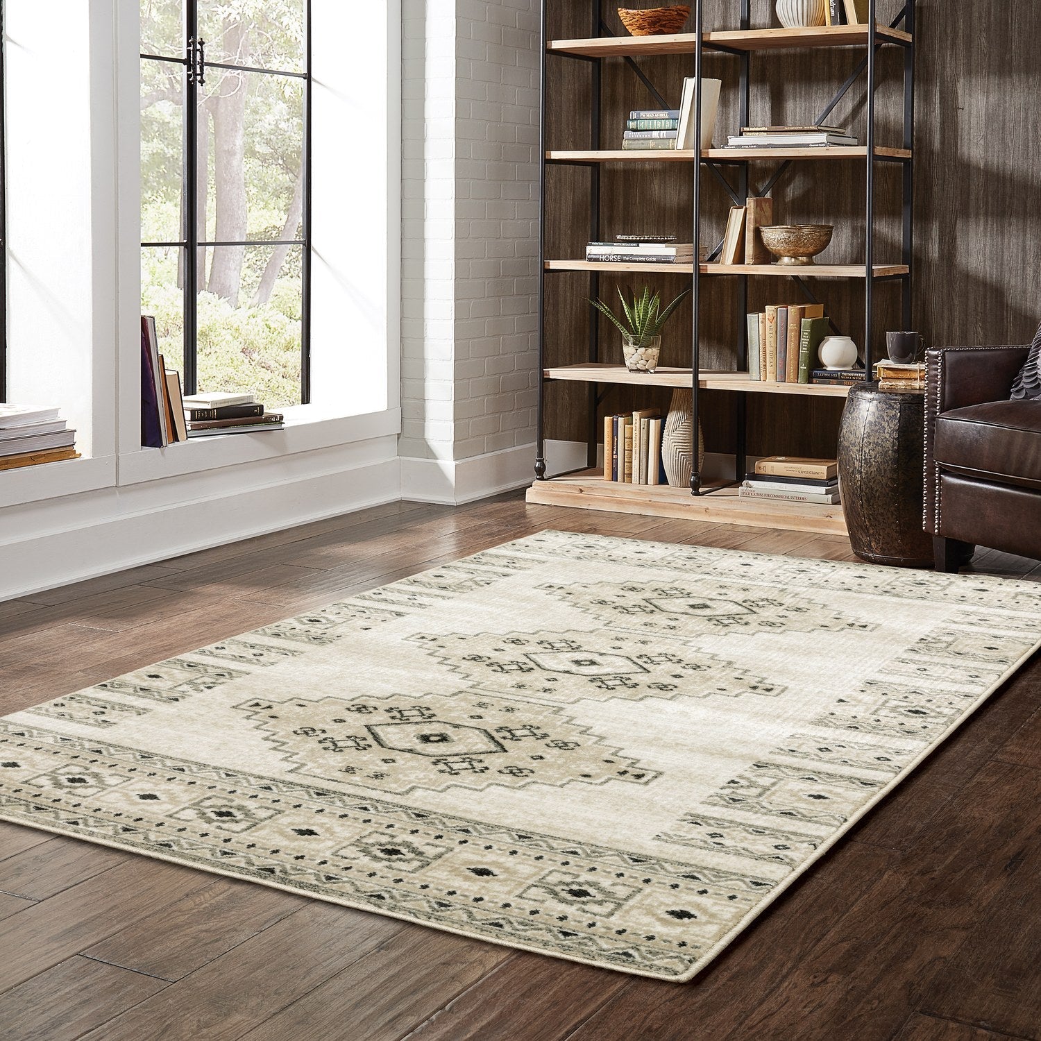 Georgia Tribal Medallion Ivory Grey Farmhouse Rug - Georgia 643A0