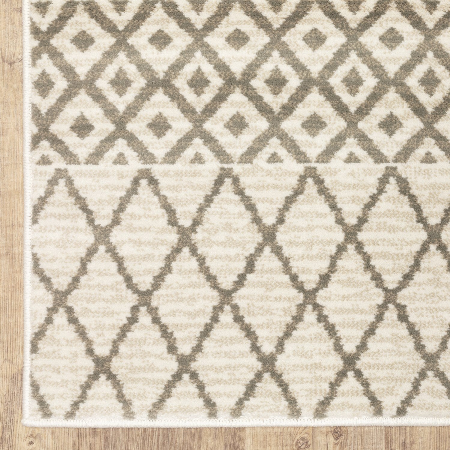 Georgia Moroccan Trellis Ivory Grey Farmhouse Rug - Georgia 717B0