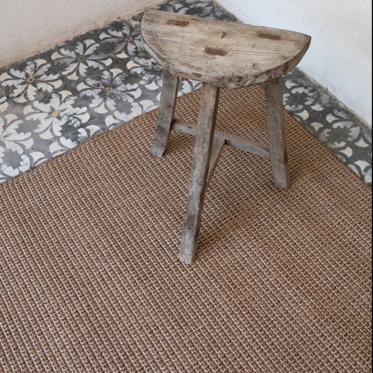 Karavia Solid Khaki Seagrass Look Indoor Outdoor Rug - Karavia 2067X