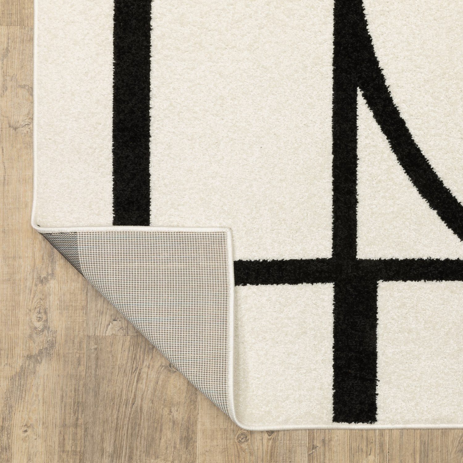 Quinn Arc Lines Ivory Black Textured Frieze Rug - Quinn QUI06
