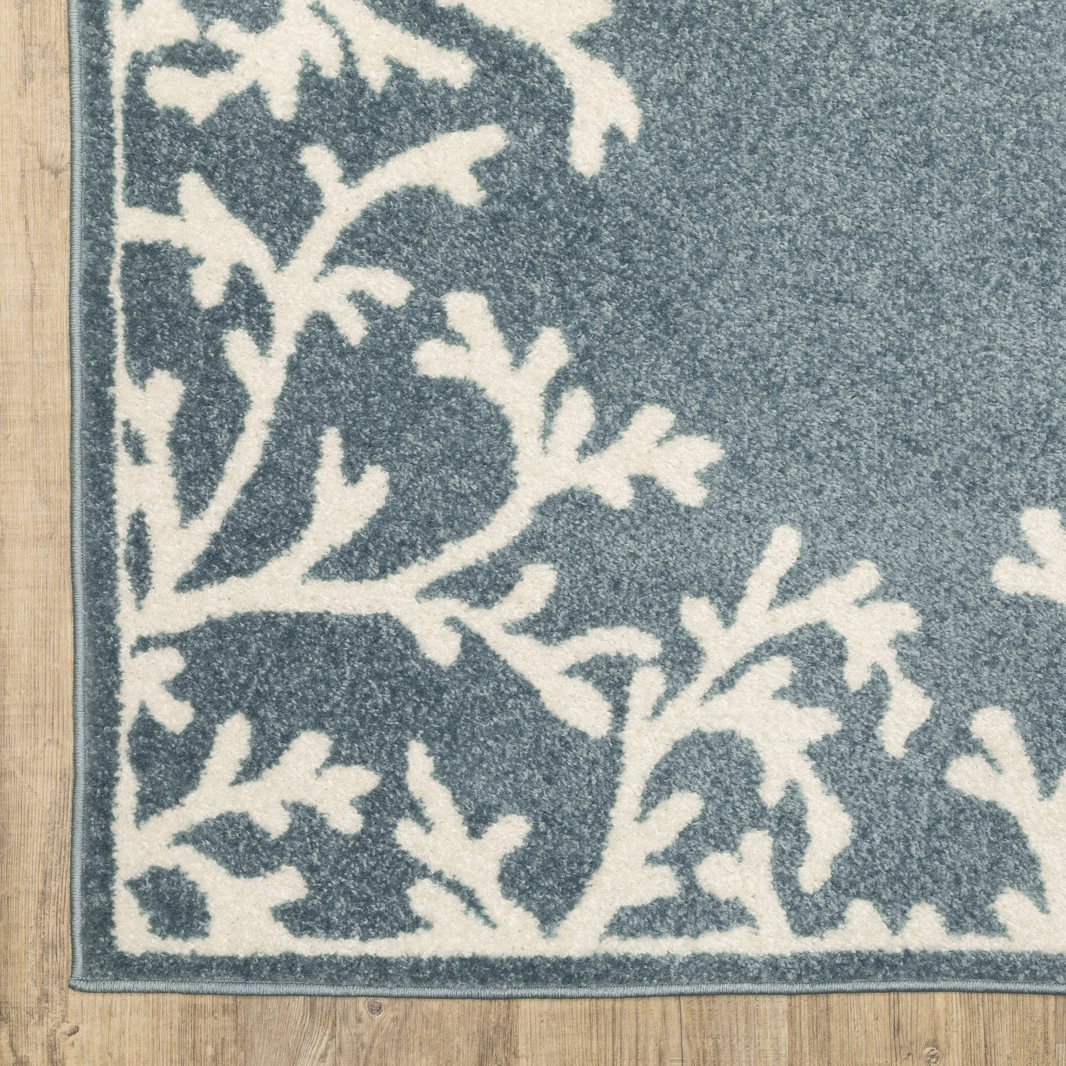 Quinn Coral Border Blue Ivory Textured Frieze Rug - Quinn QUI07