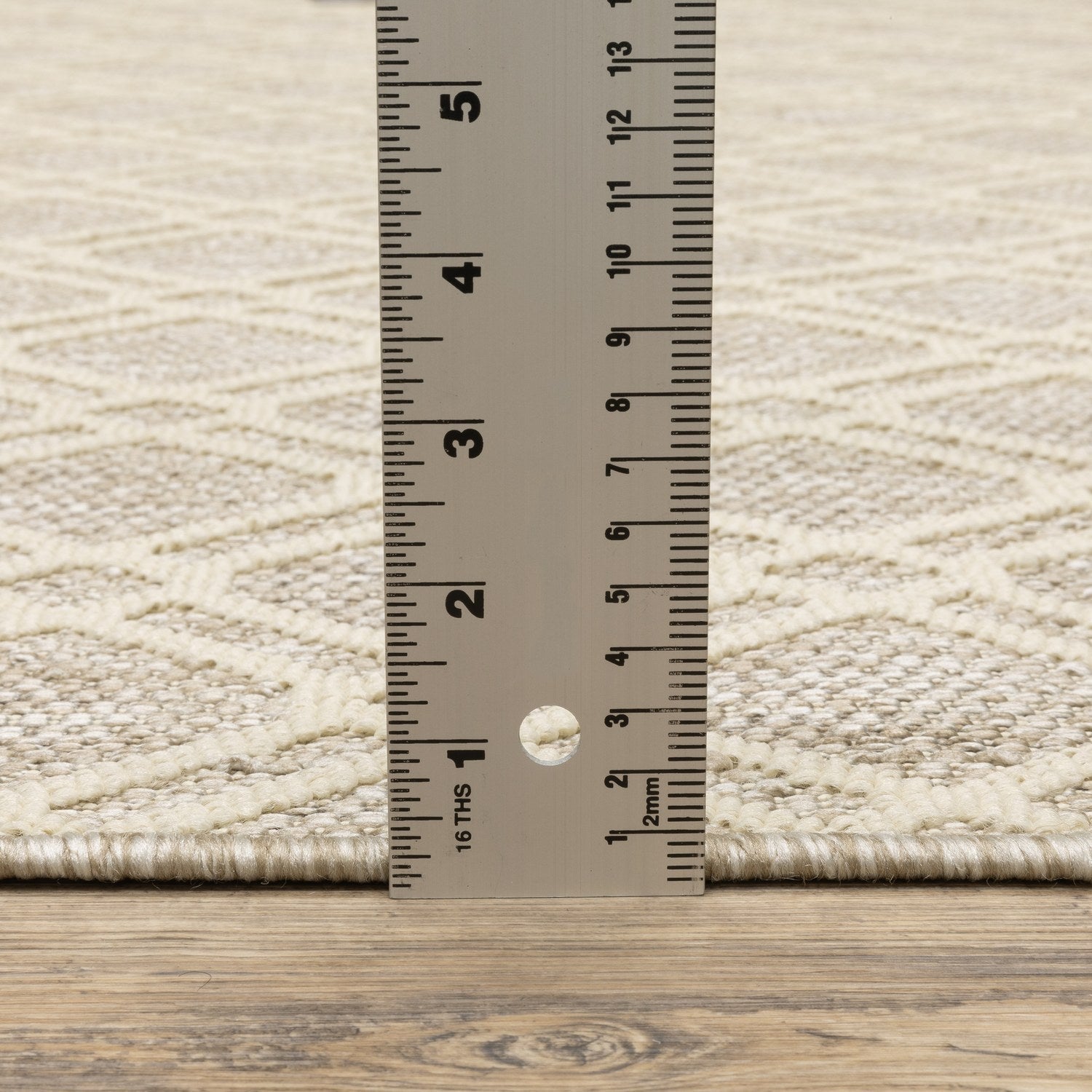 Zarina Diamond Trellis Ivory Jute Look Indoor Outdoor Rug - Zarina ZAR01