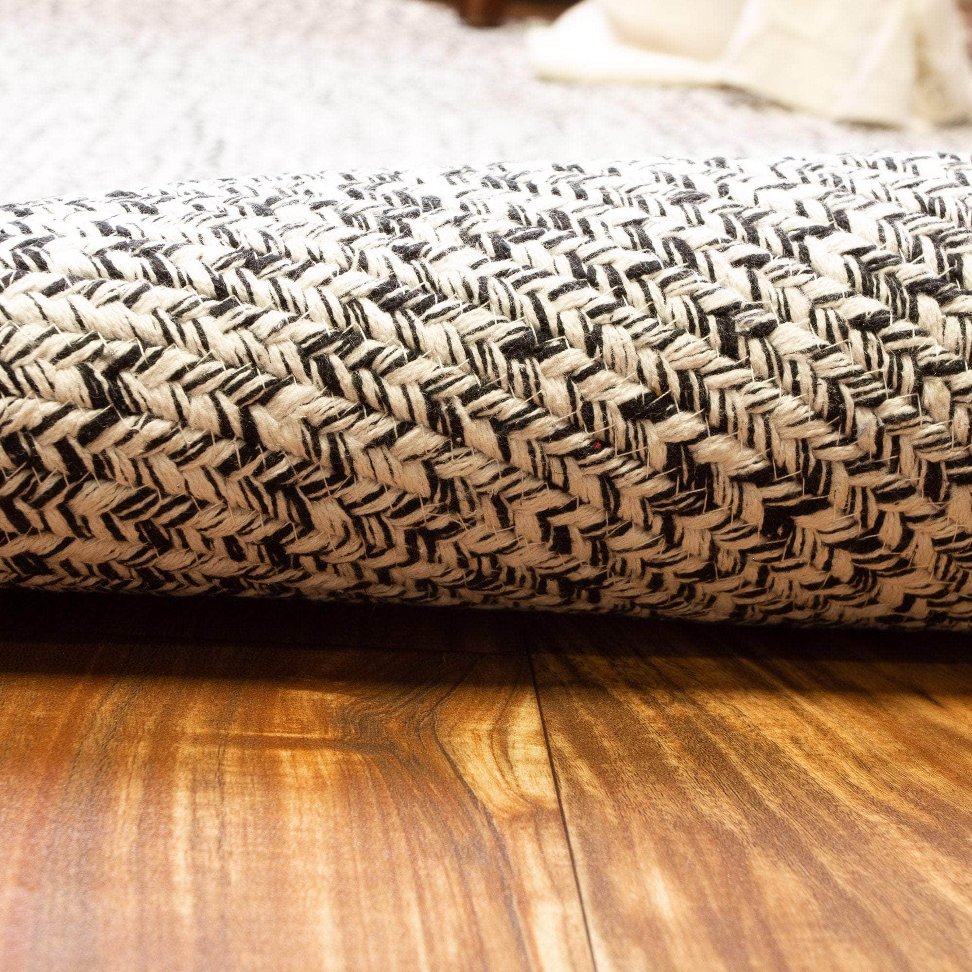Black & White Braided Farmhouse Hand Spun Cotton Rug