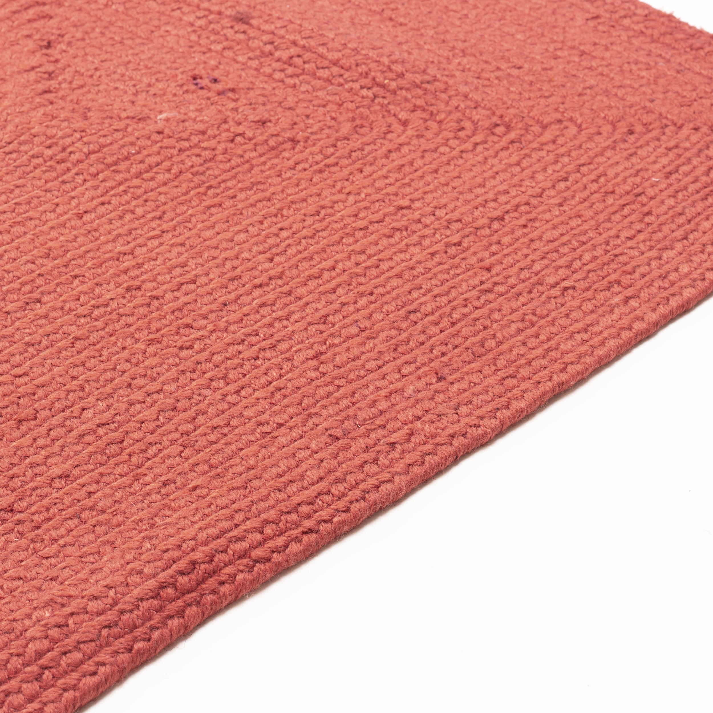 Lichfield Indoor / Outdoor Braided Rug #color_rustic red