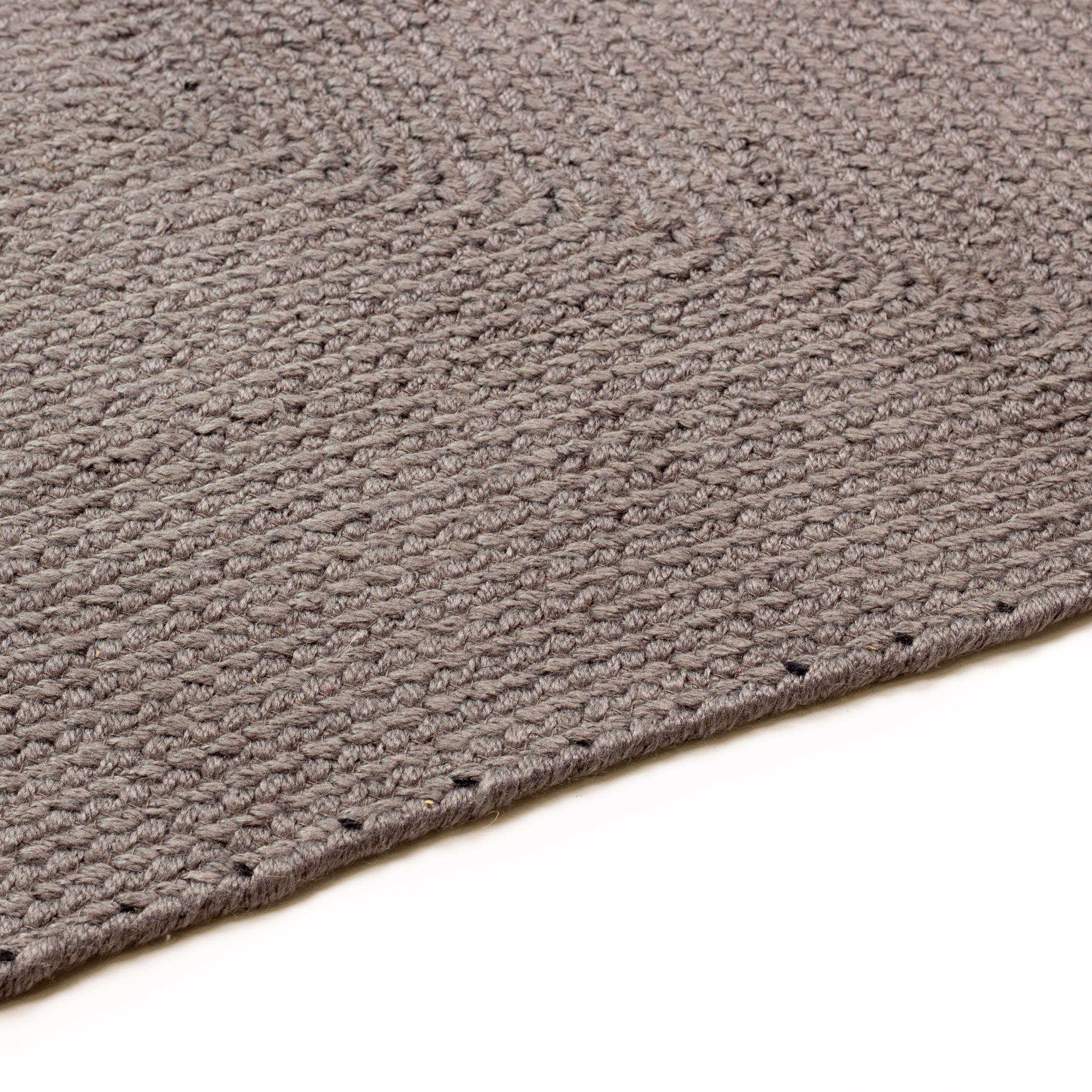 Lichfield Indoor / Outdoor Braided Rug #color_charcoal