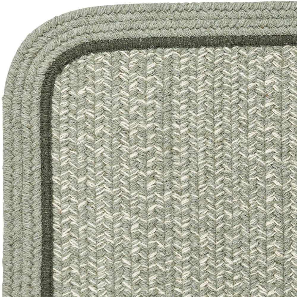 Woolmade Rounded Rectangle Braided Rug #color_mistletoe