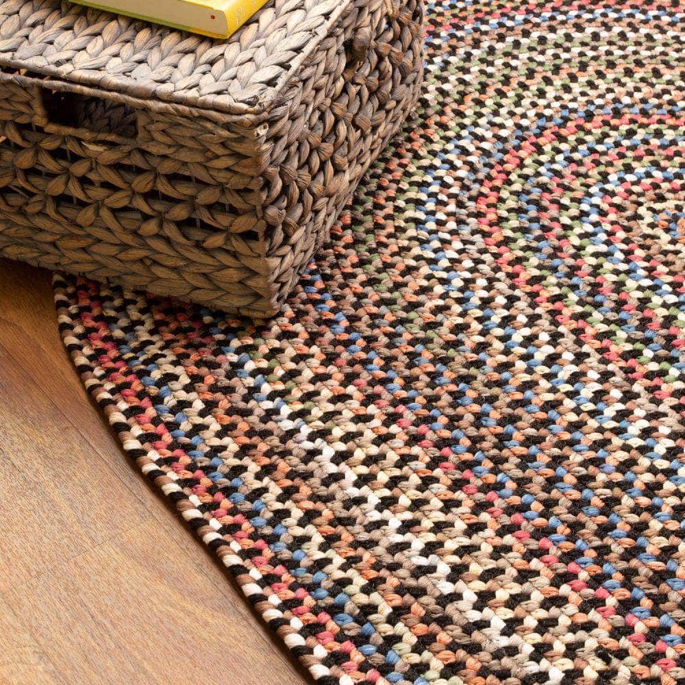 Roxbury Braided Rug for Indoor / Outdoor Use - Great for Kitchens, Pat