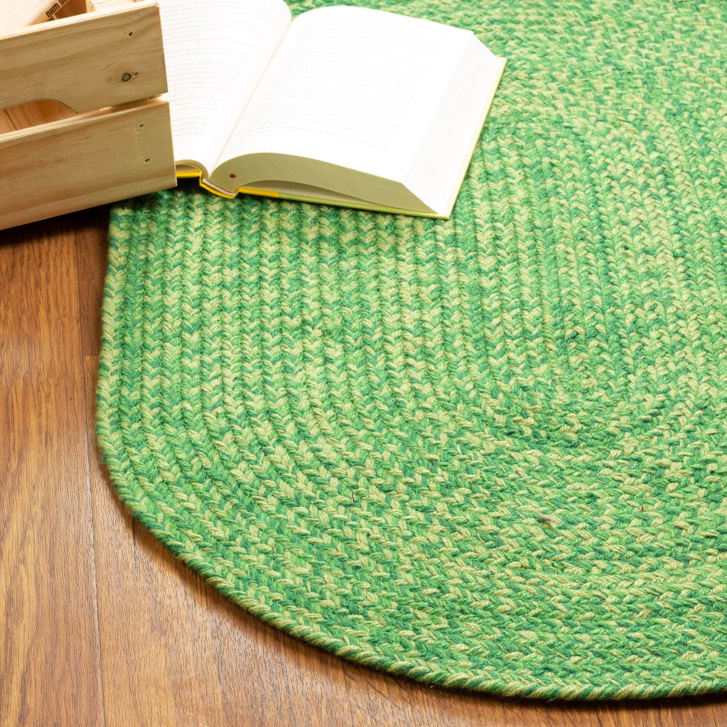 Cantebury Farmhouse Braided Area Rug in Green Multicolor #color_green